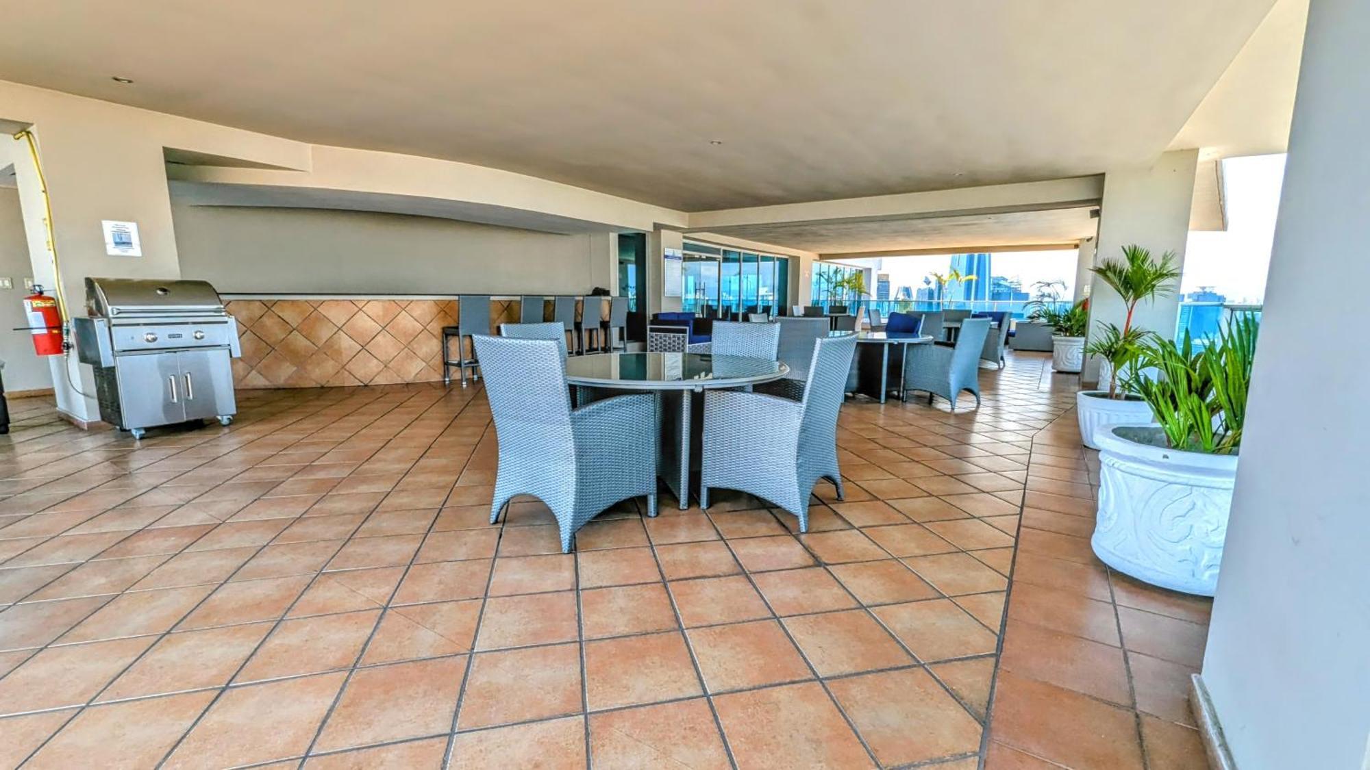 Yc 3602 L Apartamento 2Br En Av Balboa Panamá Esterno foto