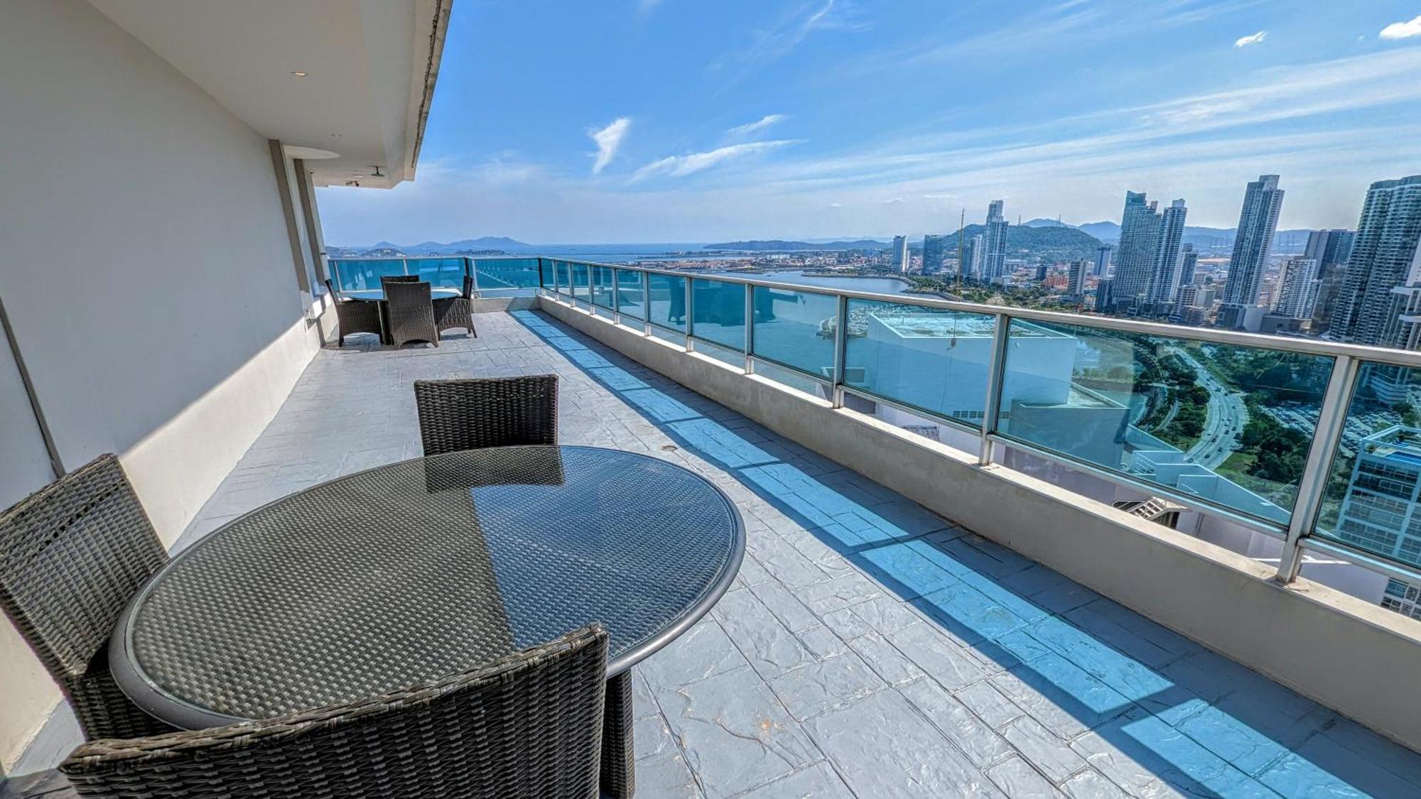 Yc 3602 L Apartamento 2Br En Av Balboa Panamá Esterno foto